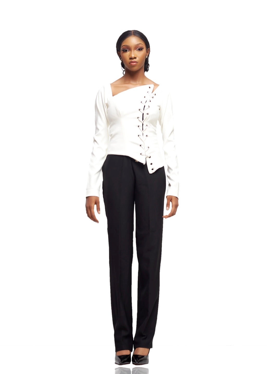 JIBBS AXIS LACE ASYMMETRIC TOP