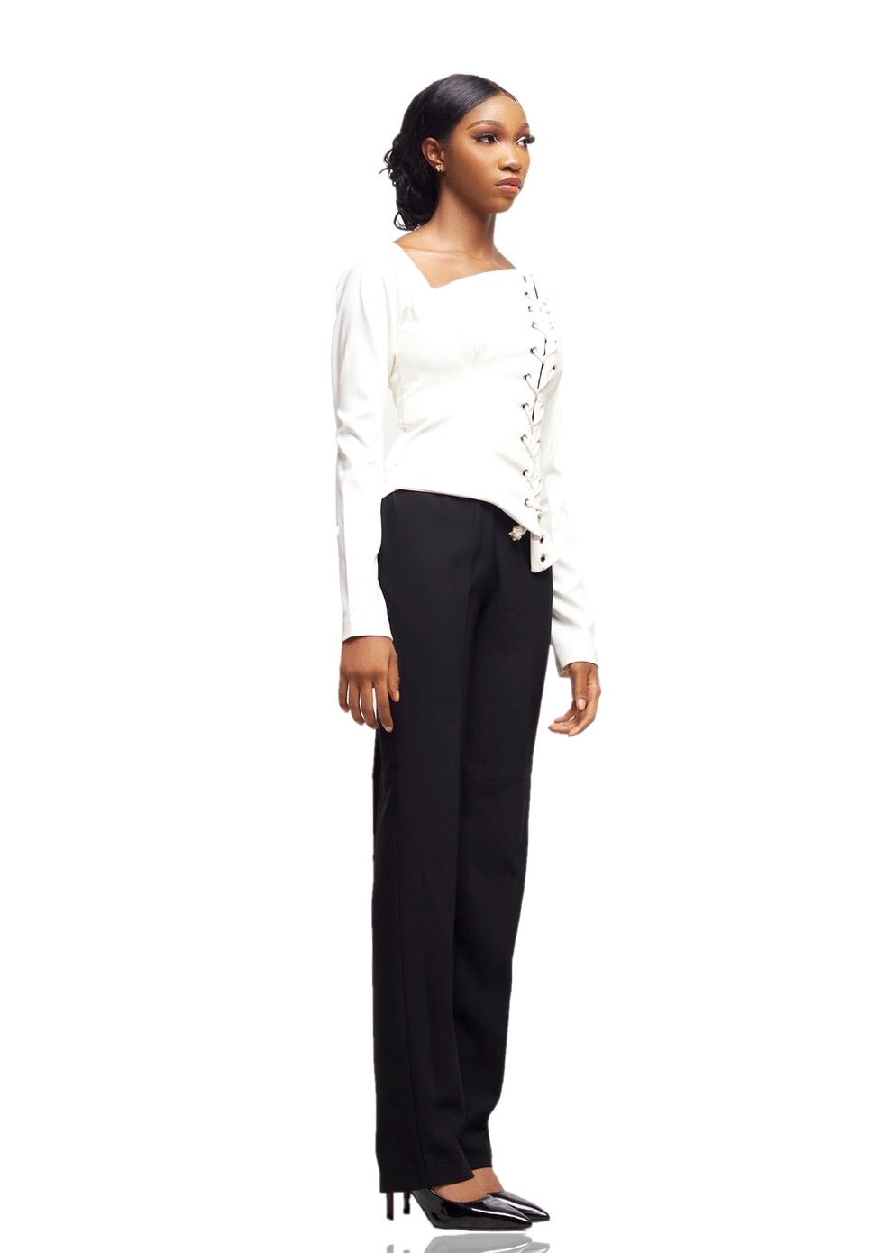 JIBBS AXIS LACE ASYMMETRIC TOP