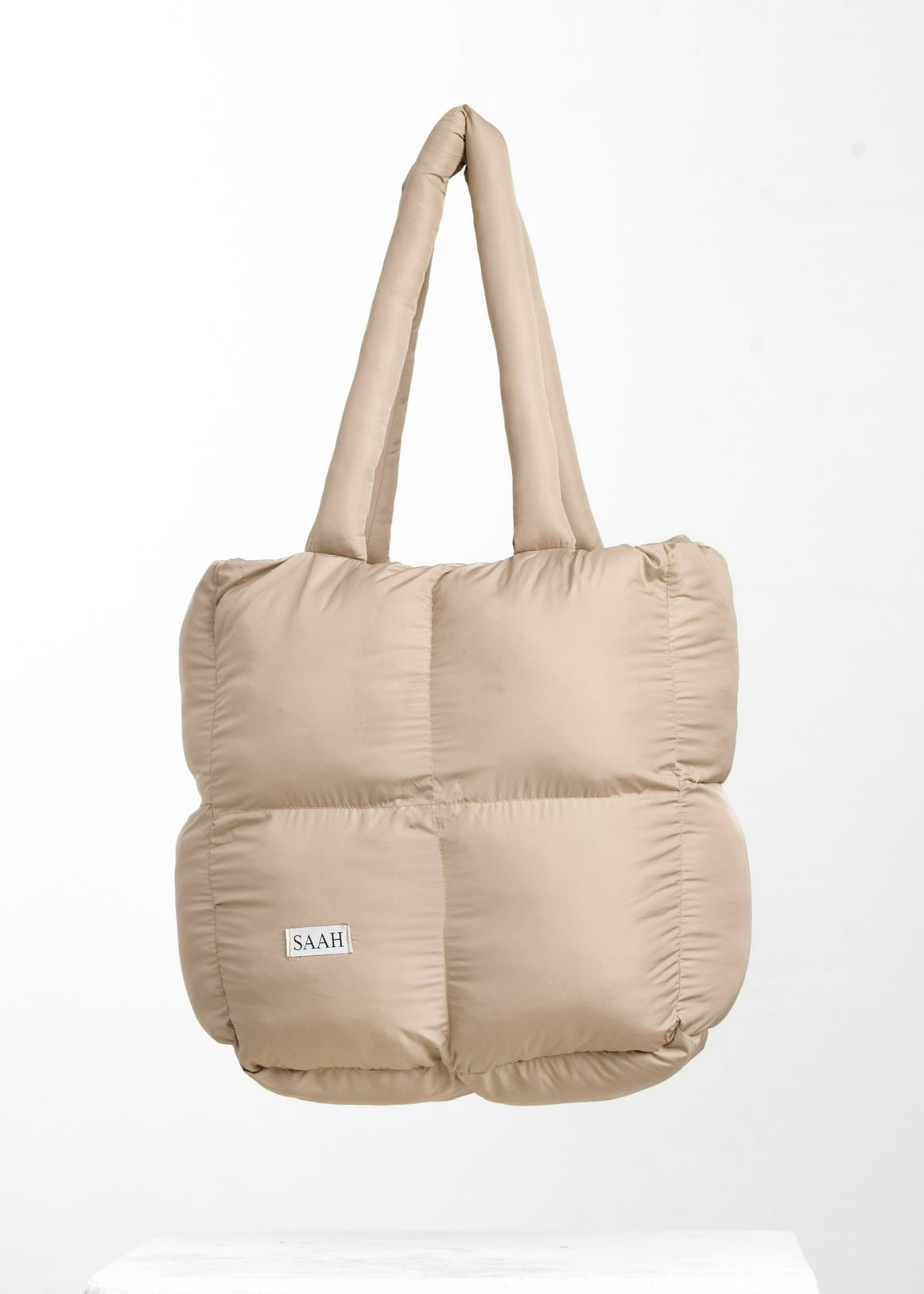 SAAH PILLOW PUFFER BAG