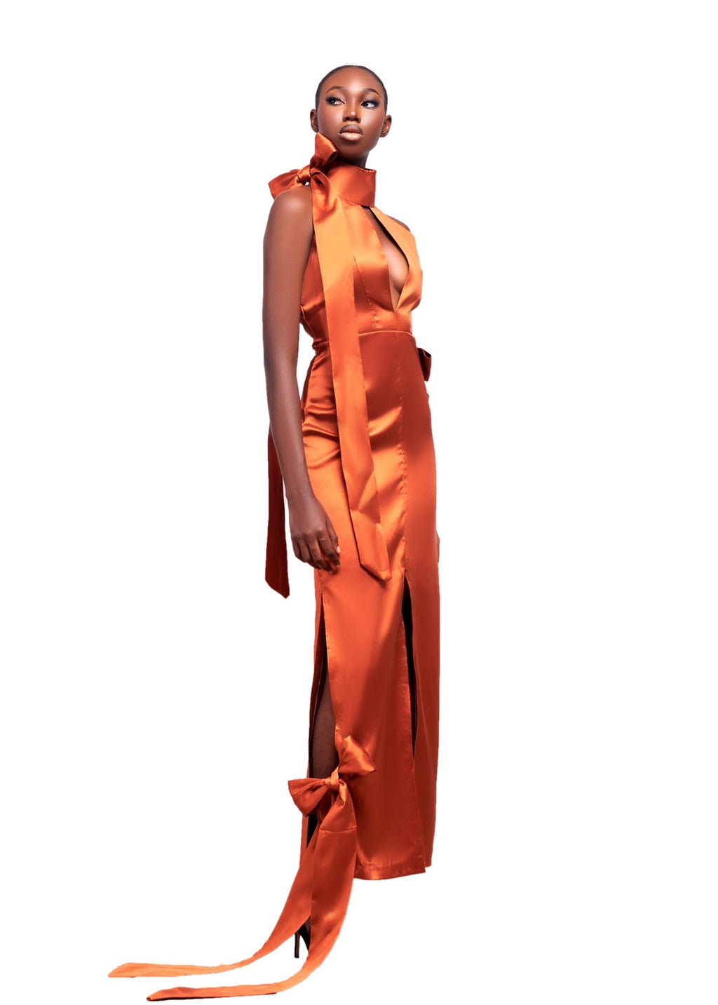 GEOVANTE CARF-NECK COLUMN MAXI GOWN