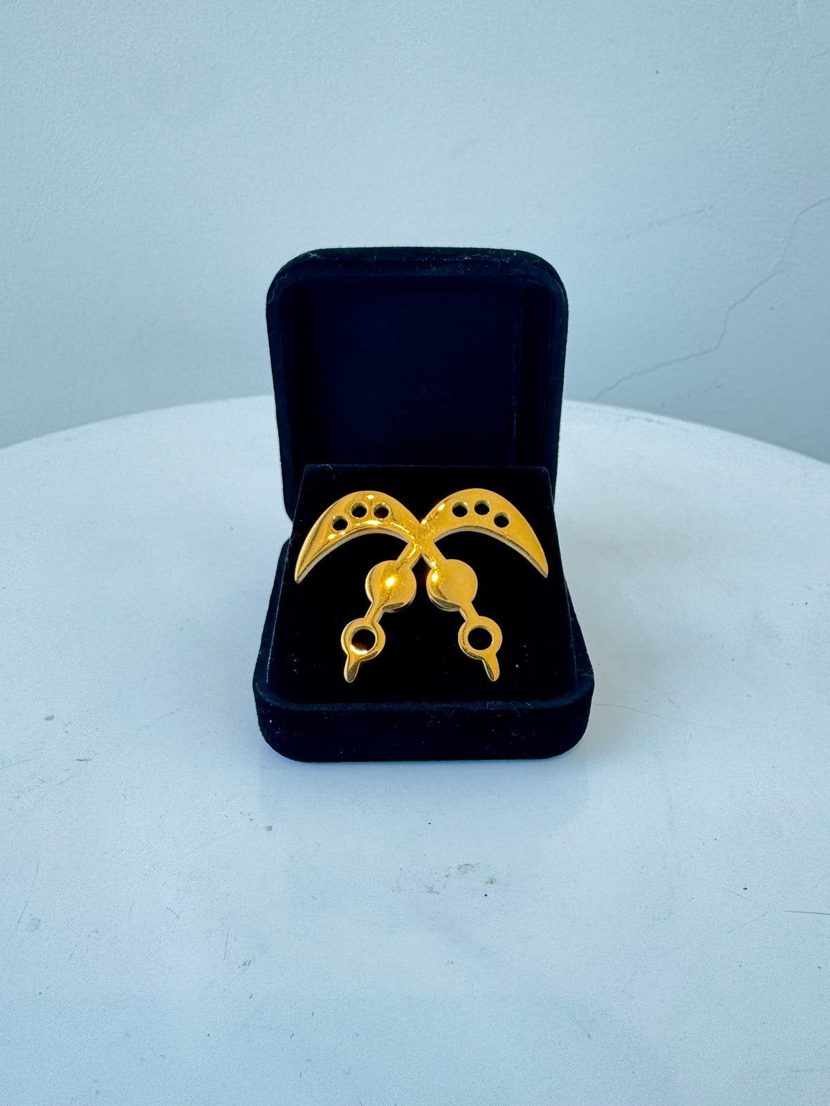 ADINKRA REPUBLIC - AKOFENA GOLD ( BROOCH )