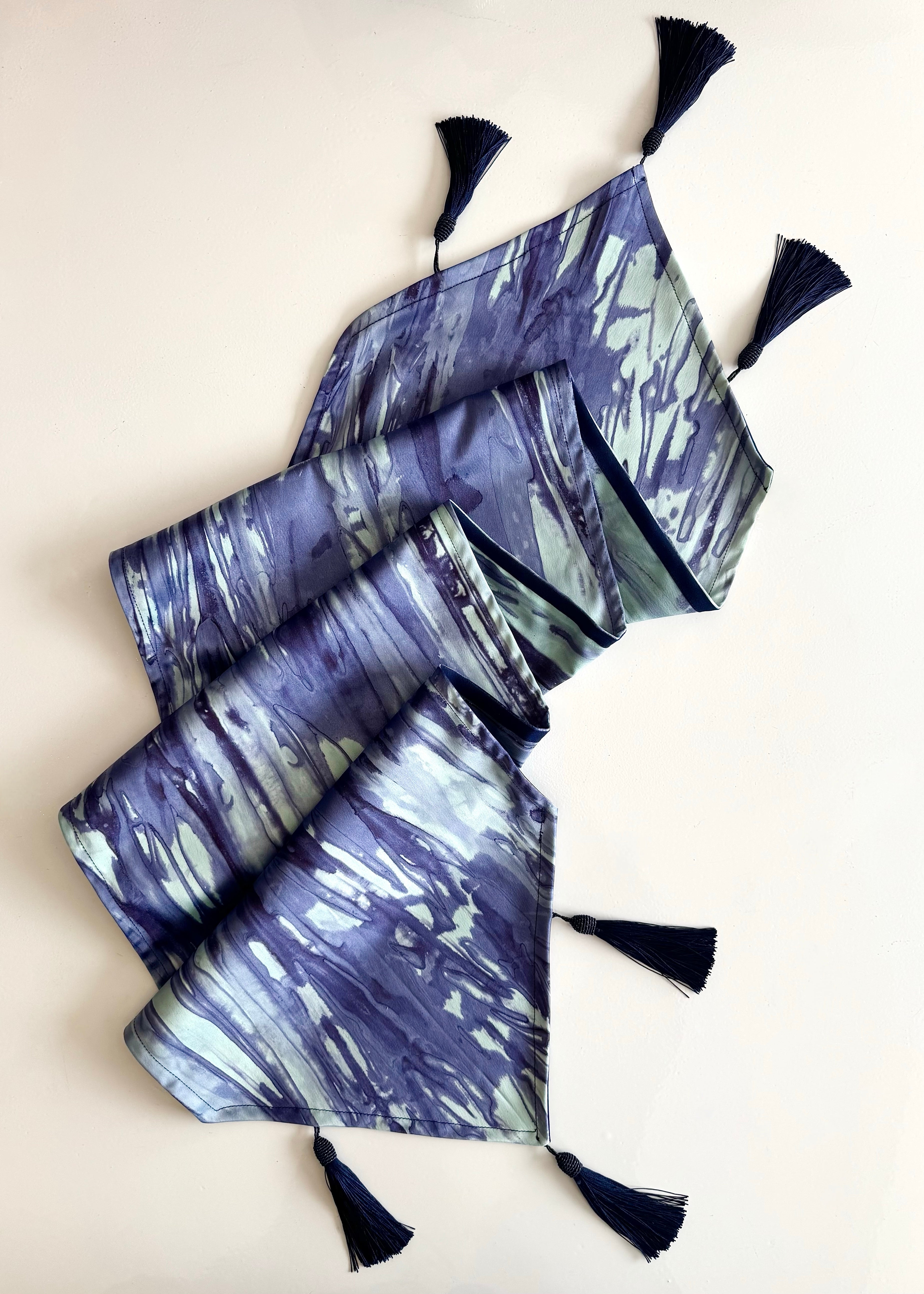 ADL REHOBOTH MARBLE TABLE-RUNNER