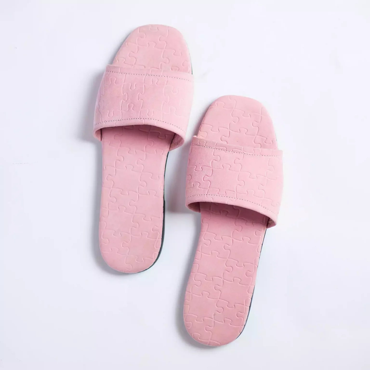 Daniel Diyepriye Boluwatife Sandals