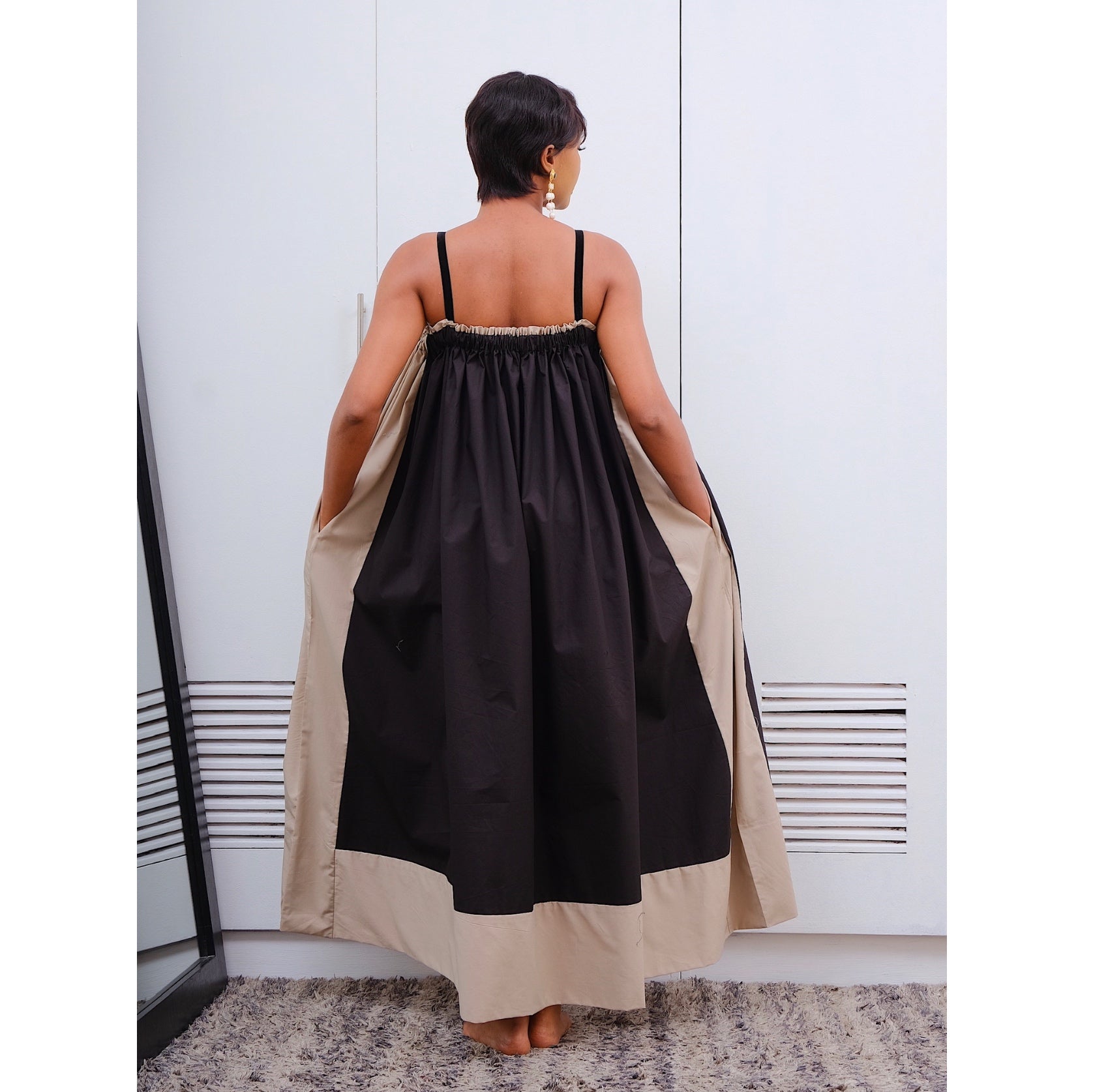 ISI BROWN RIO MIDI DRESS