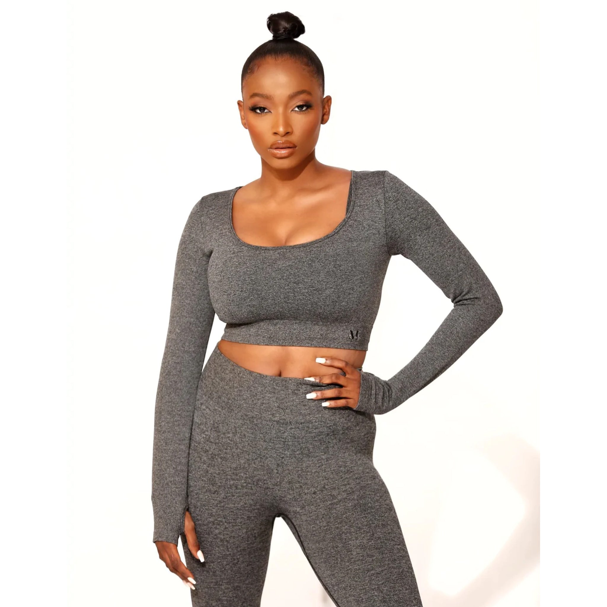 Moldme Amare Dark Grey Long-Sleeve Top