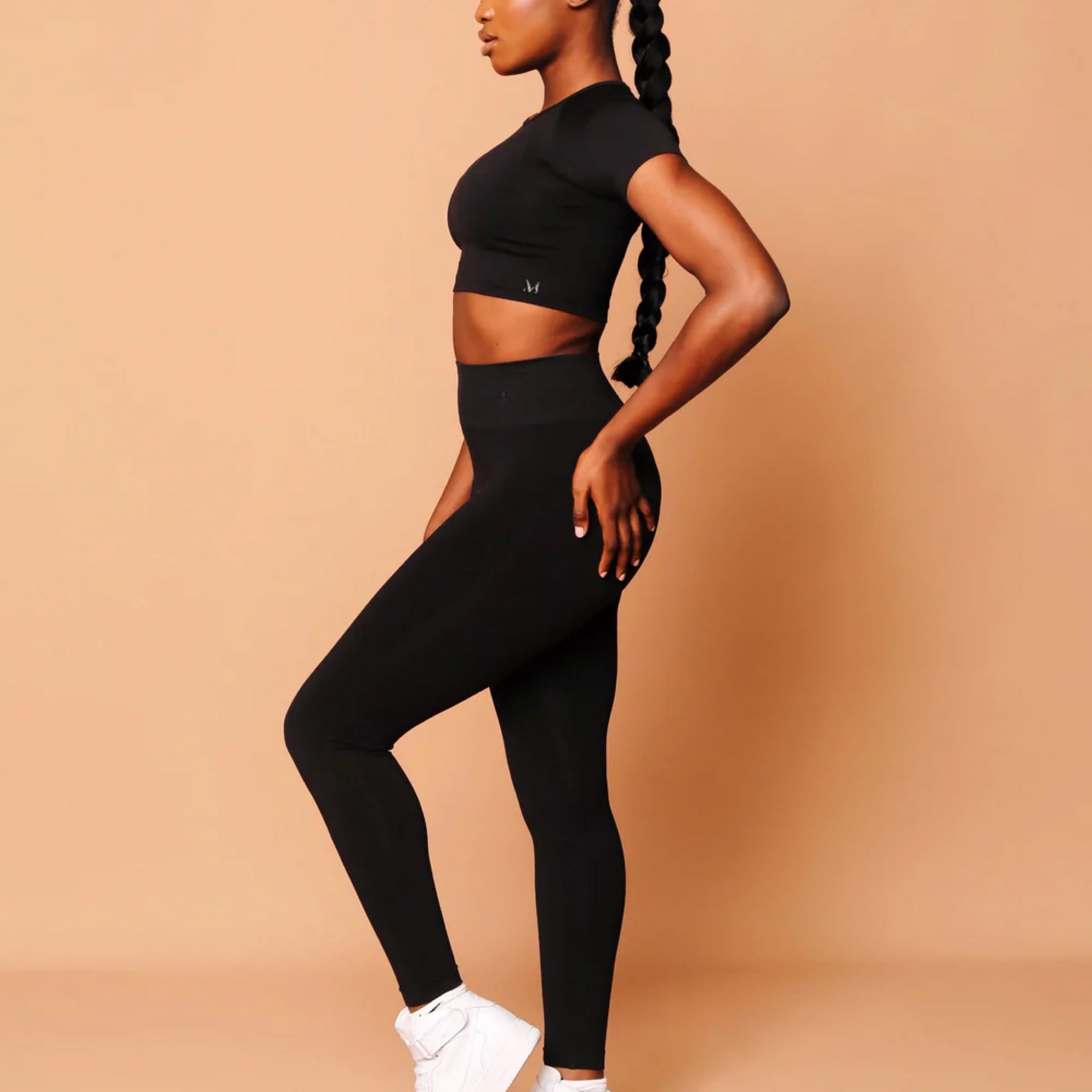 Moldme Butter Black Full-Length Leggings
