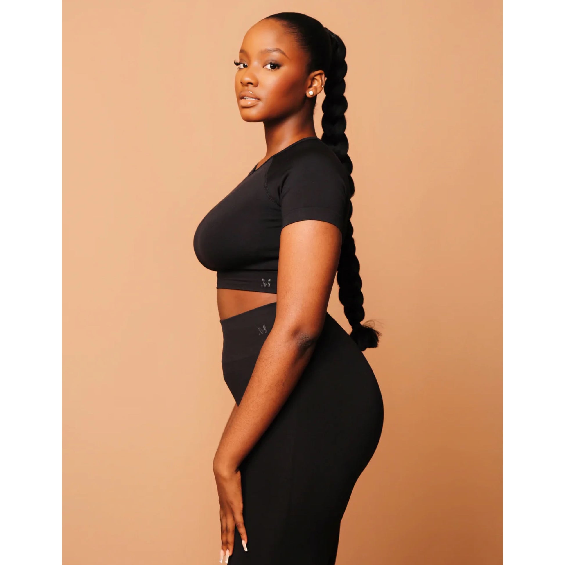 Moldme Butter Black Full-Length Leggings