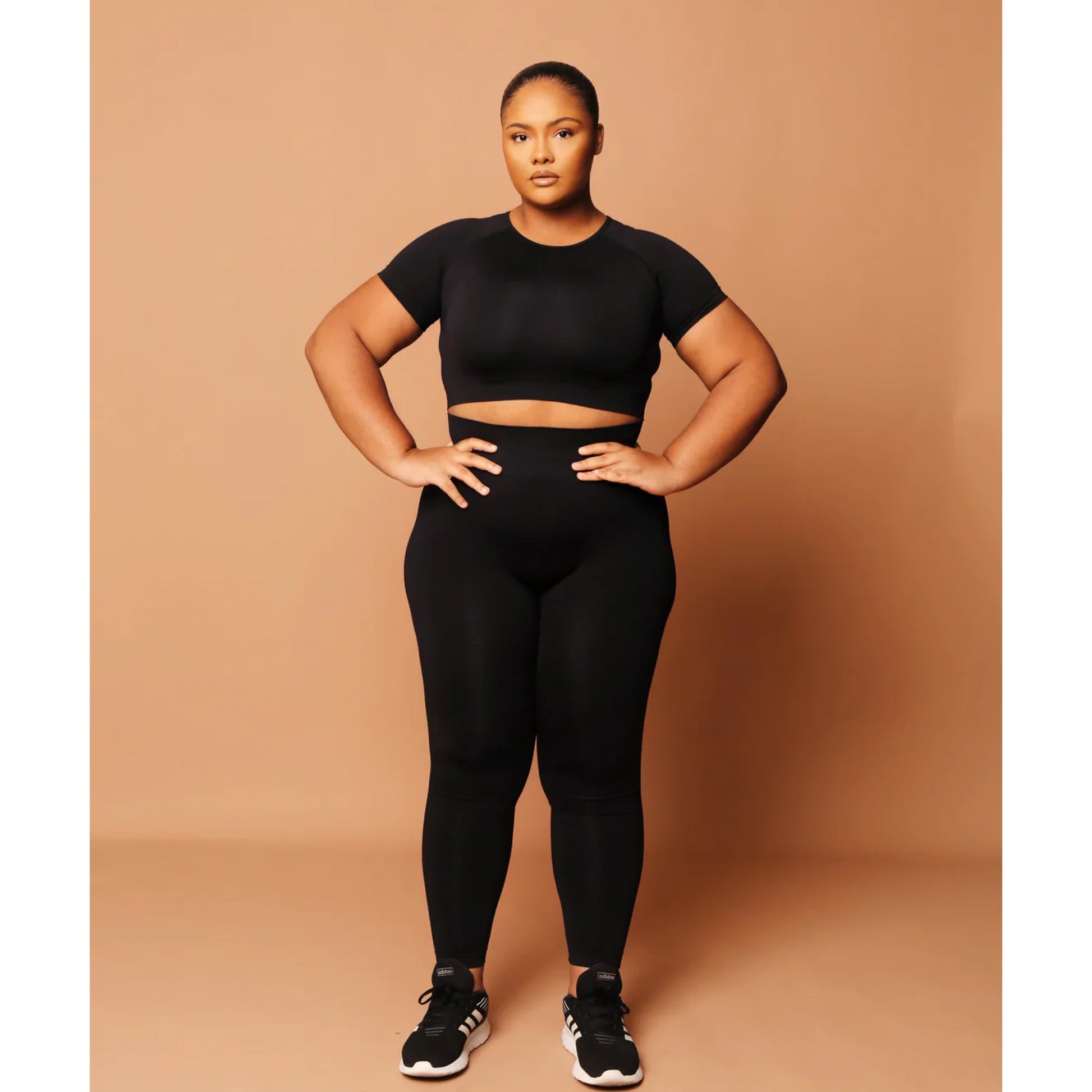 Moldme Butter Black Full-Length Leggings